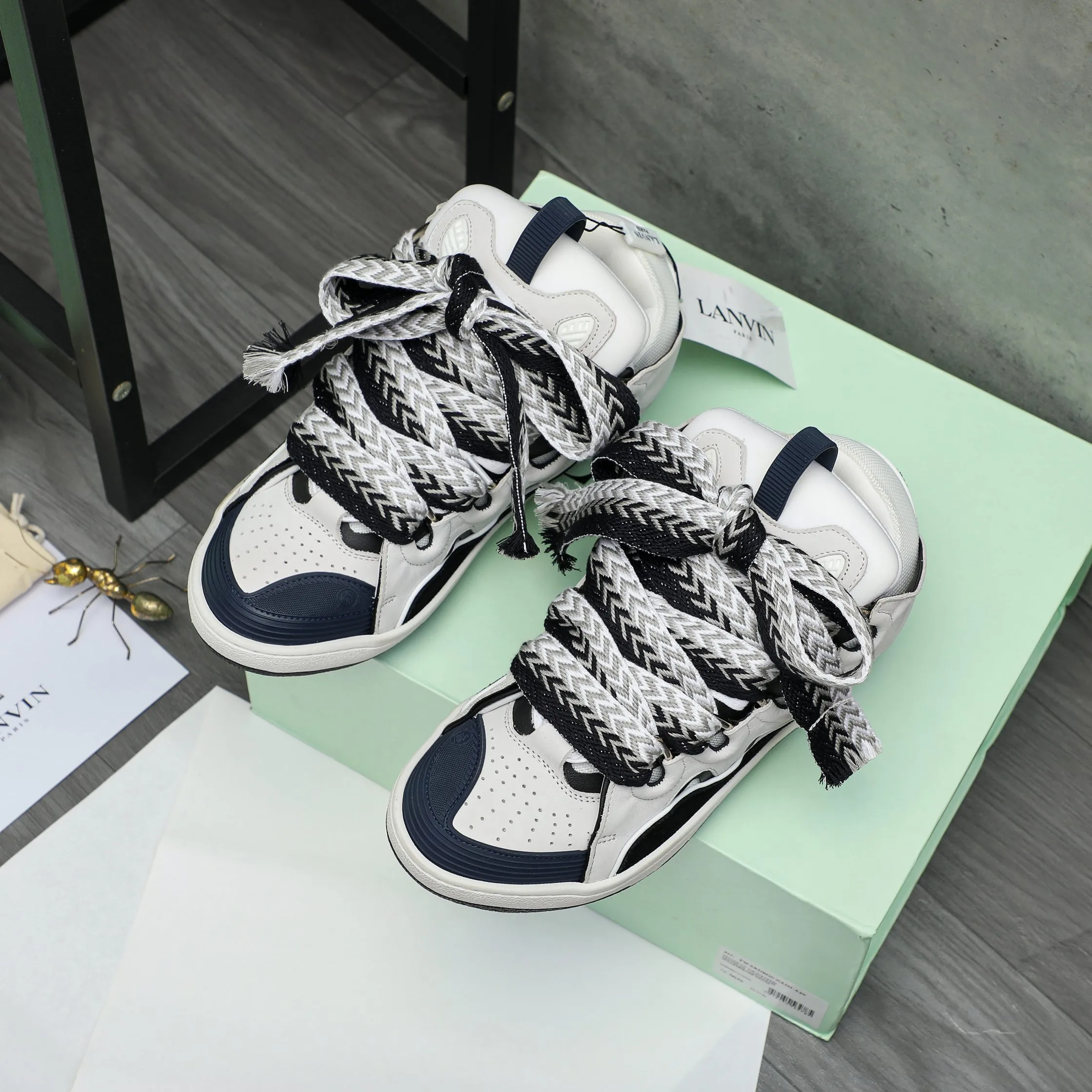 Men's shoes 💰740 [Lanvin] Lanvin high-end quality original couple's casual shoes - Upper: imported cowhide leather splicing breathable mesh - Inner lining: Lycra elastic lining - Outsole: original rubber outsole - Super high quality control·Fine workmanship: highlighted (high-end·luxury·grade) -Size: 36-45 (45 can be customized)